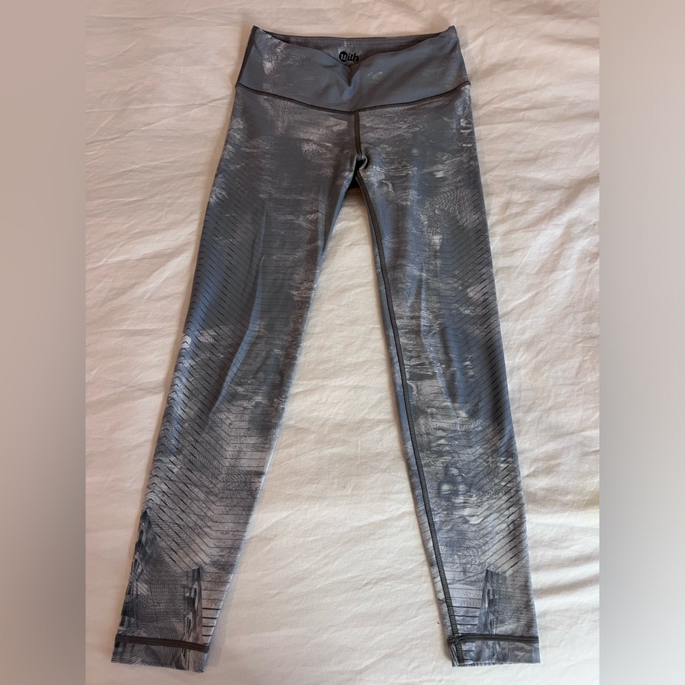 Equinox Leggings — only worn once